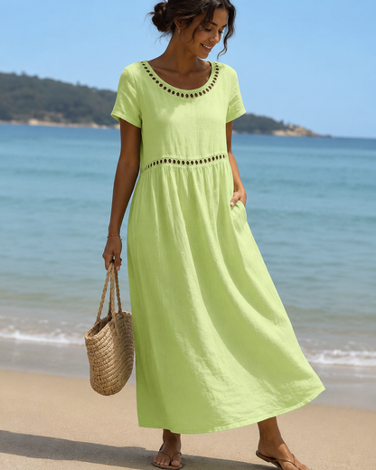Livia™ | Robe midi brodée élégante qui camoufle le ventre