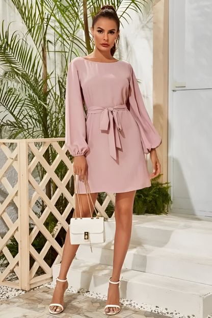 Lira™ | Élégante Robe Ceinturée en Satin