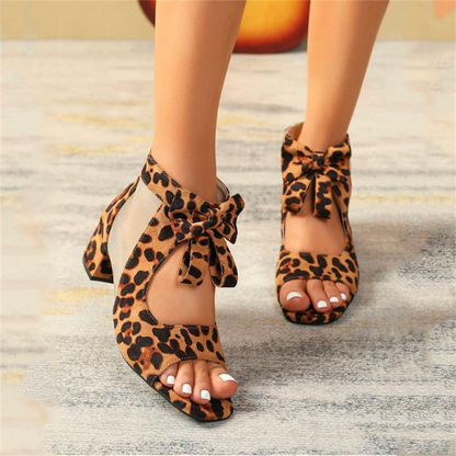 Ezra™ | Talons Orthopédiques avec Nœud