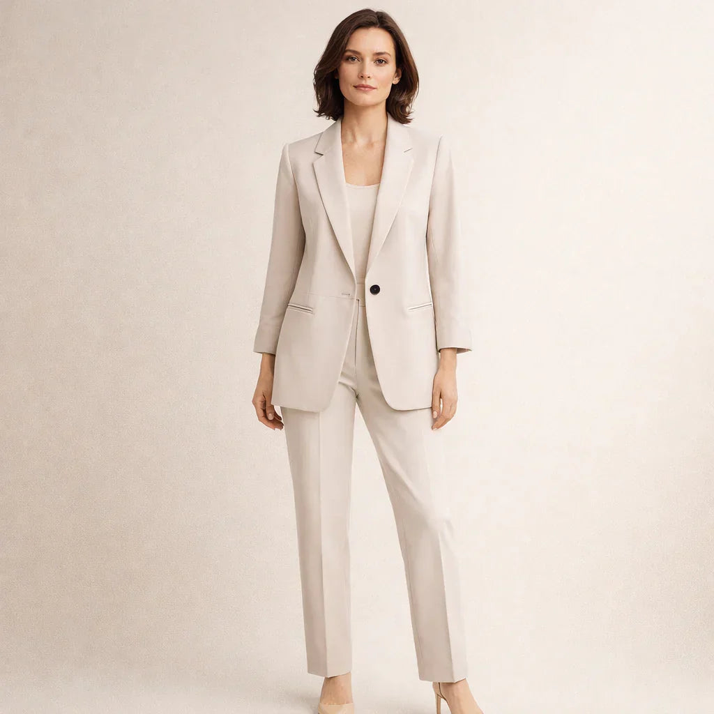 Veronica™ | Ensemble de Costume Classique Élégant