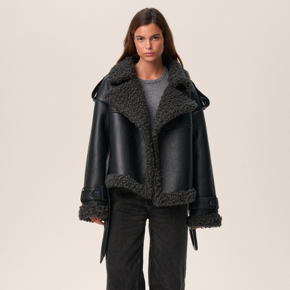 Aris™ | Veste chic en peau lainée avec ceinture