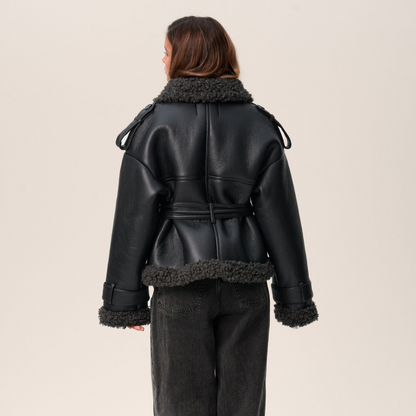 Aris™ | Veste chic en peau lainée avec ceinture