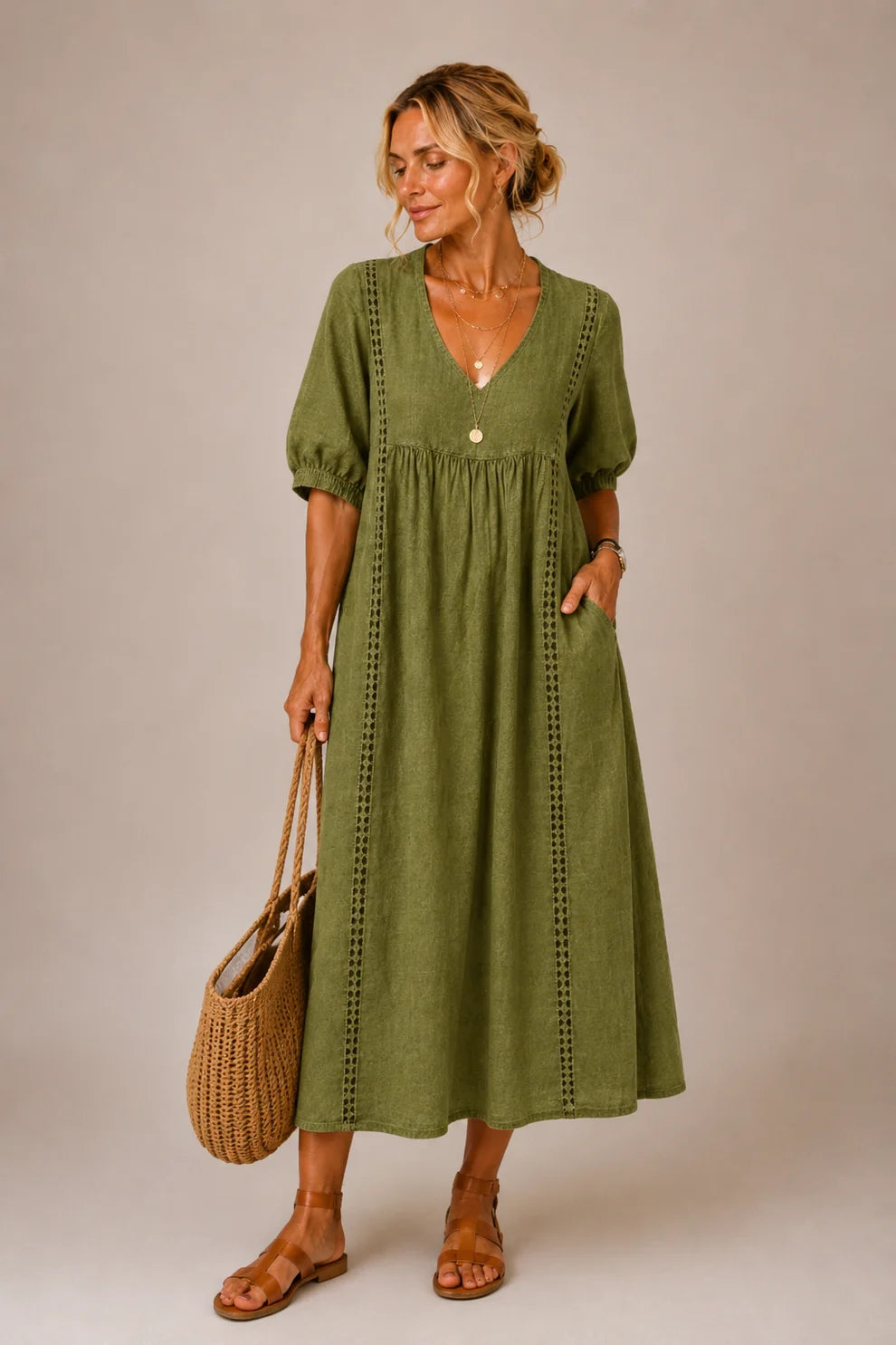 Céline™ | Robe midi qui camoufle le ventre avec décolleté en V