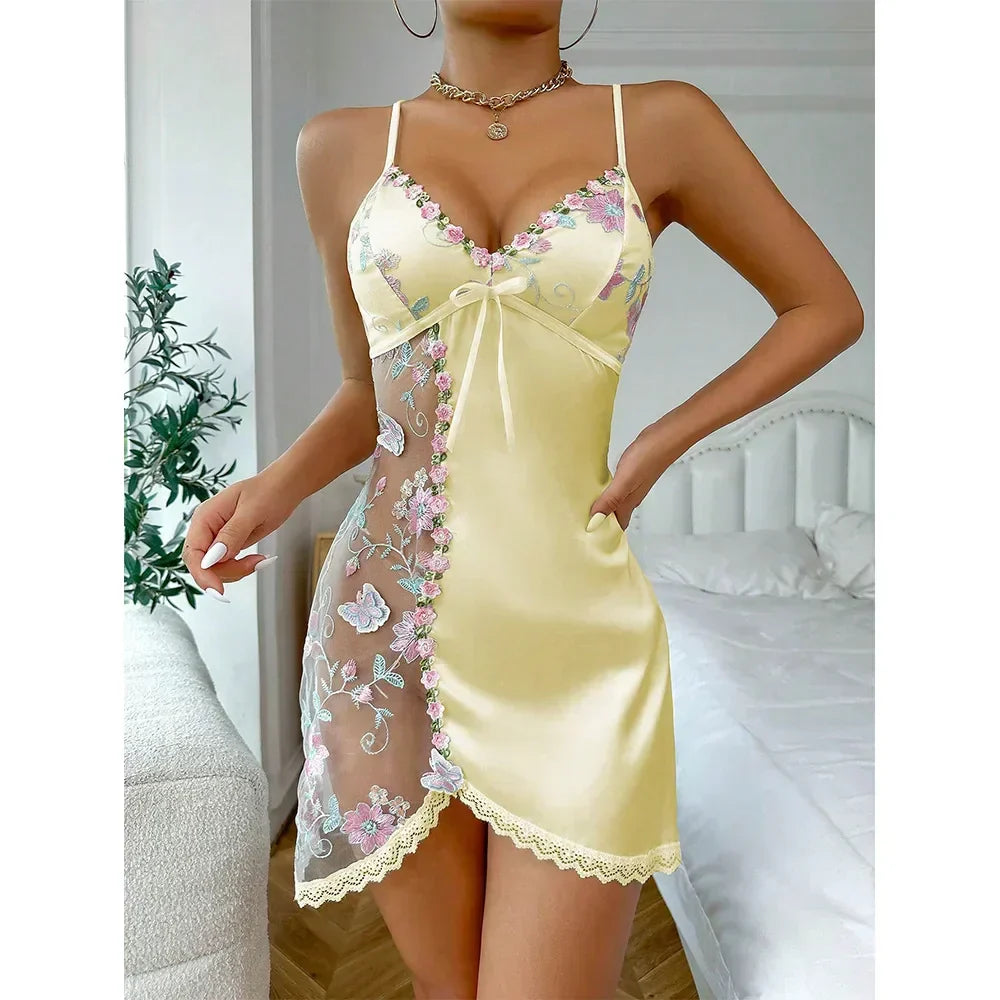 Lia™ | Robe de nuit avec un motif floral raffiné