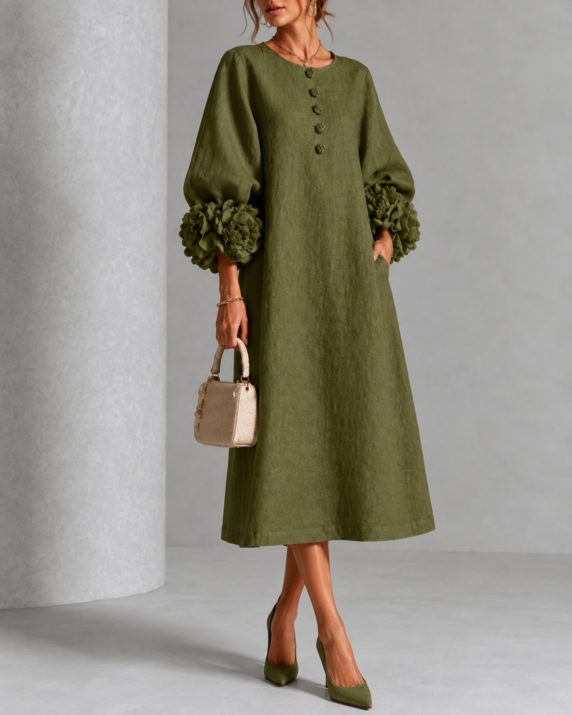 Margaux™ | Robe midi élégante qui camoufle le ventre avec manches fleuries
